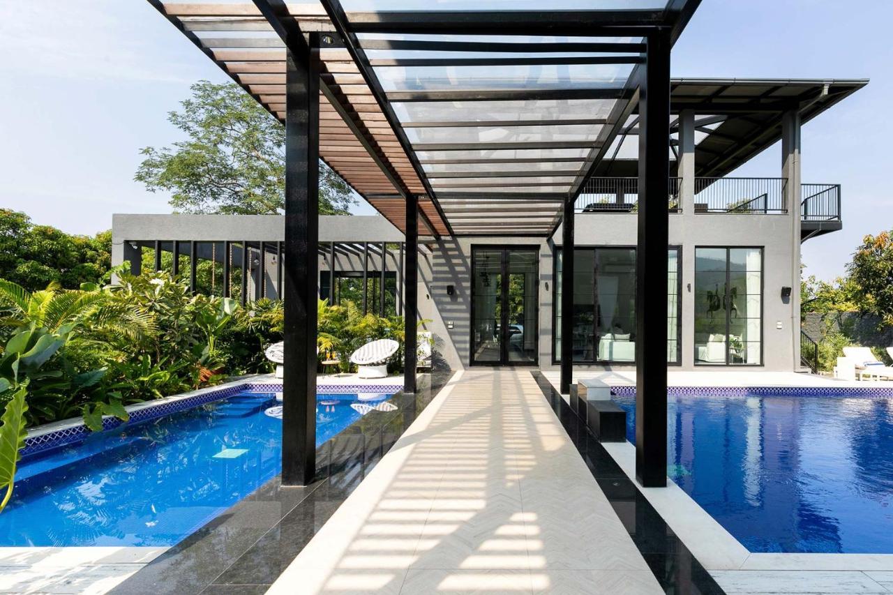 Stayvista At The Charcoal Villa Luxury Collection آليباغ المظهر الخارجي الصورة